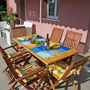 https://lo-zione.hotelitalianriviera.com